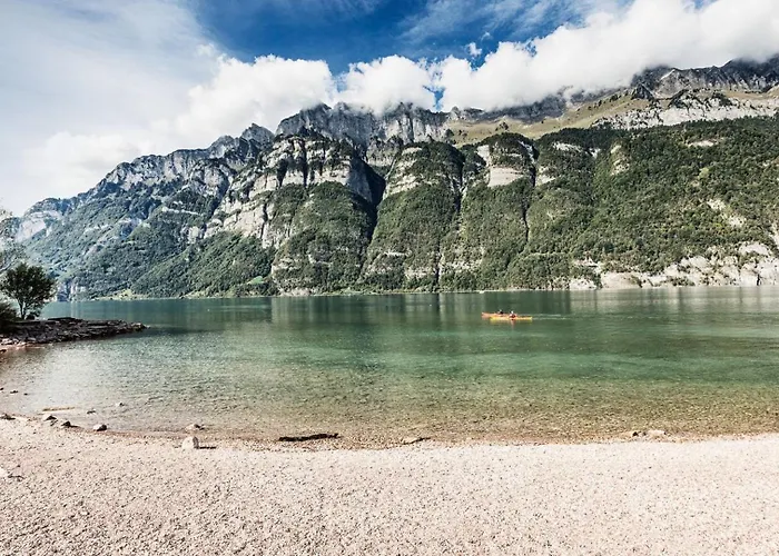 Schoenes Apartment Am Berg, Am See